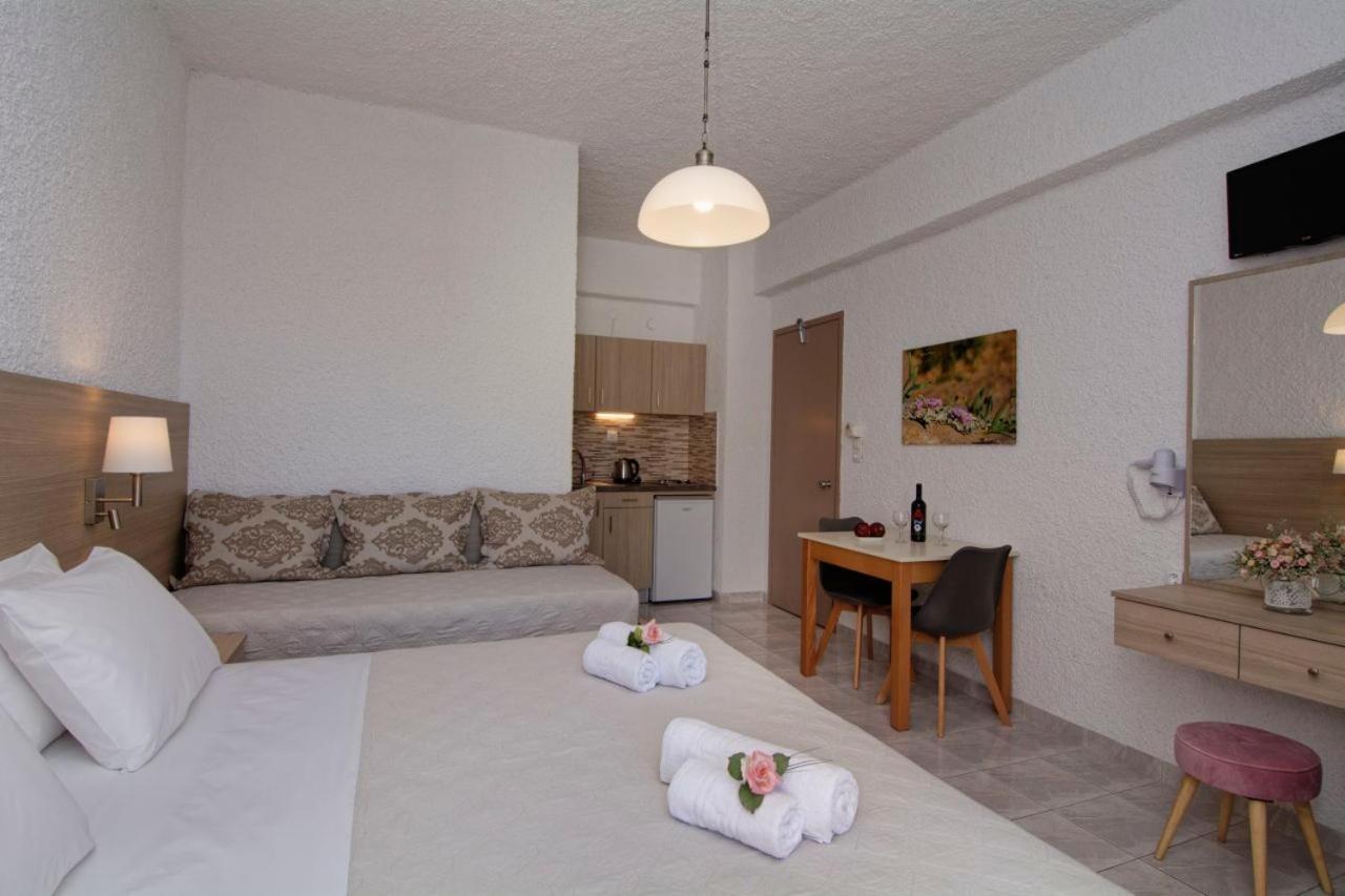 Studios George Палеохора Екстер'єр фото